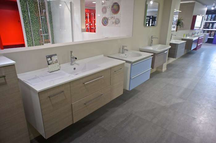 Showroom meubles vasque à Cabestany - EVO Rénovation